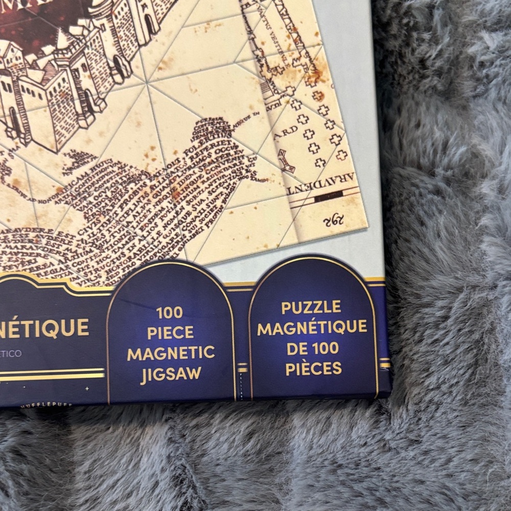 Harry Potter Marauder's Map Magnetic Puzzle - Picture 4 of 5